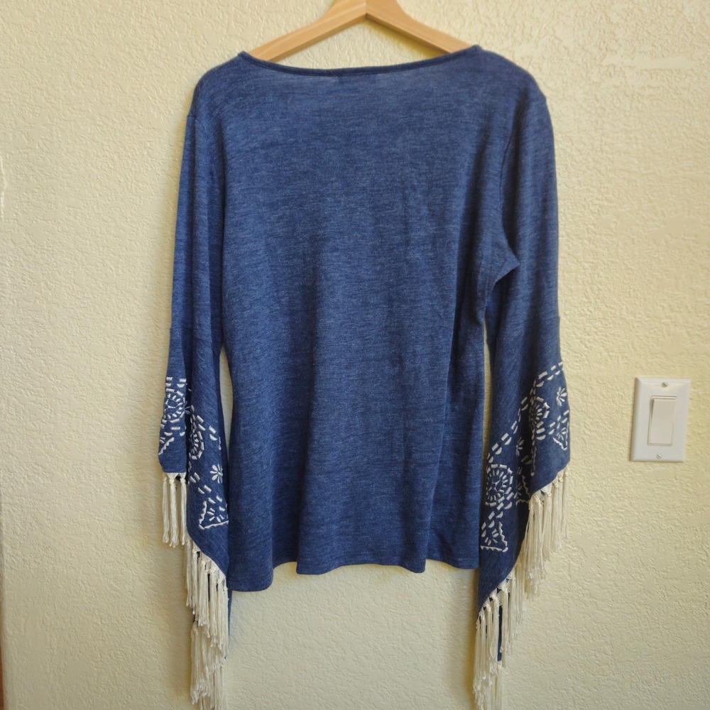 Altar'd State Embroidered Fringe Butterly Sleeve Top Size L Boho Flowerchild EUC - Picture 3 of 11